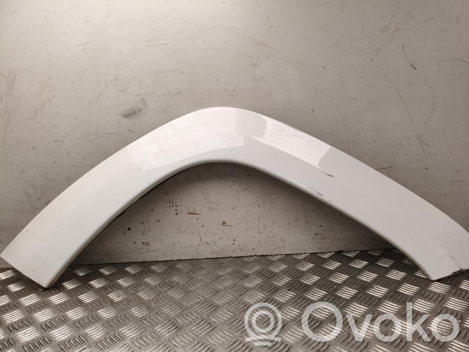 Jeep Grand Cherokee Ornament contur aripă față 