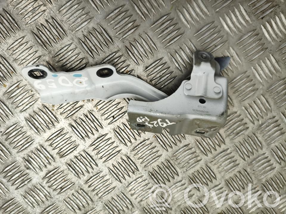 Renault Megane E-Tech Alte piese compartiment motor 