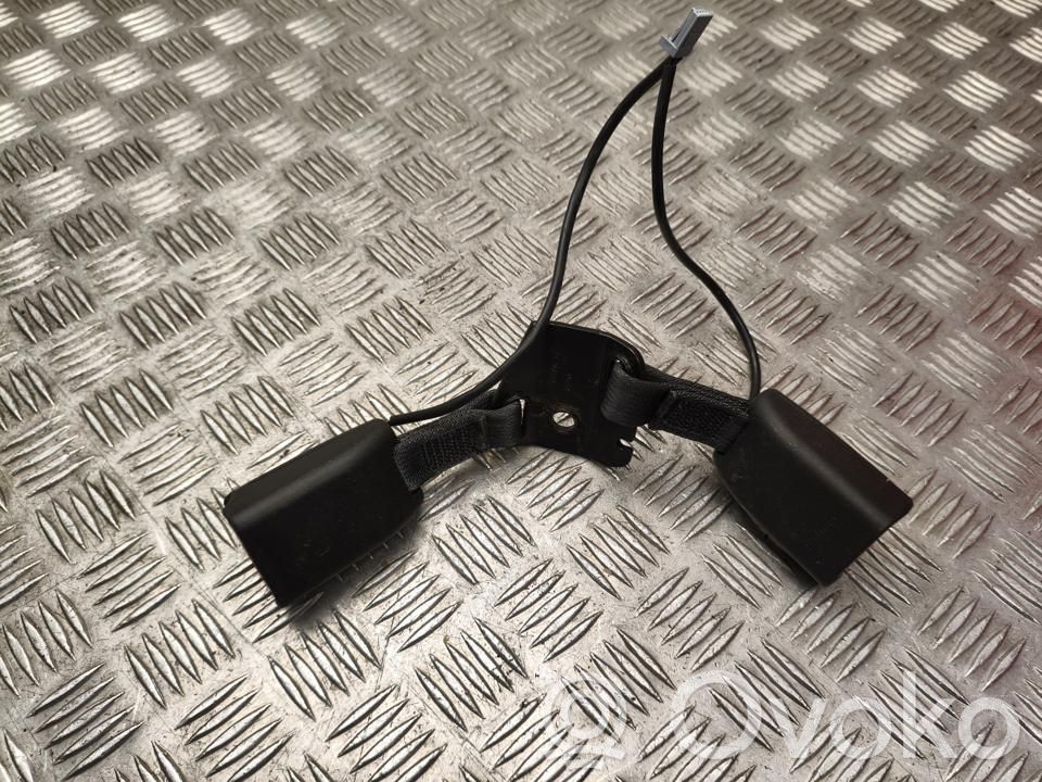 Hebilla del cinturón de seguridad trasero   3123756,D061
