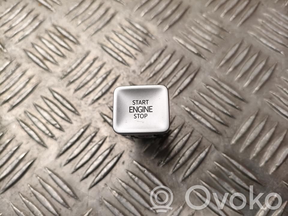Volkswagen PASSAT B9 Engine start stop button switch