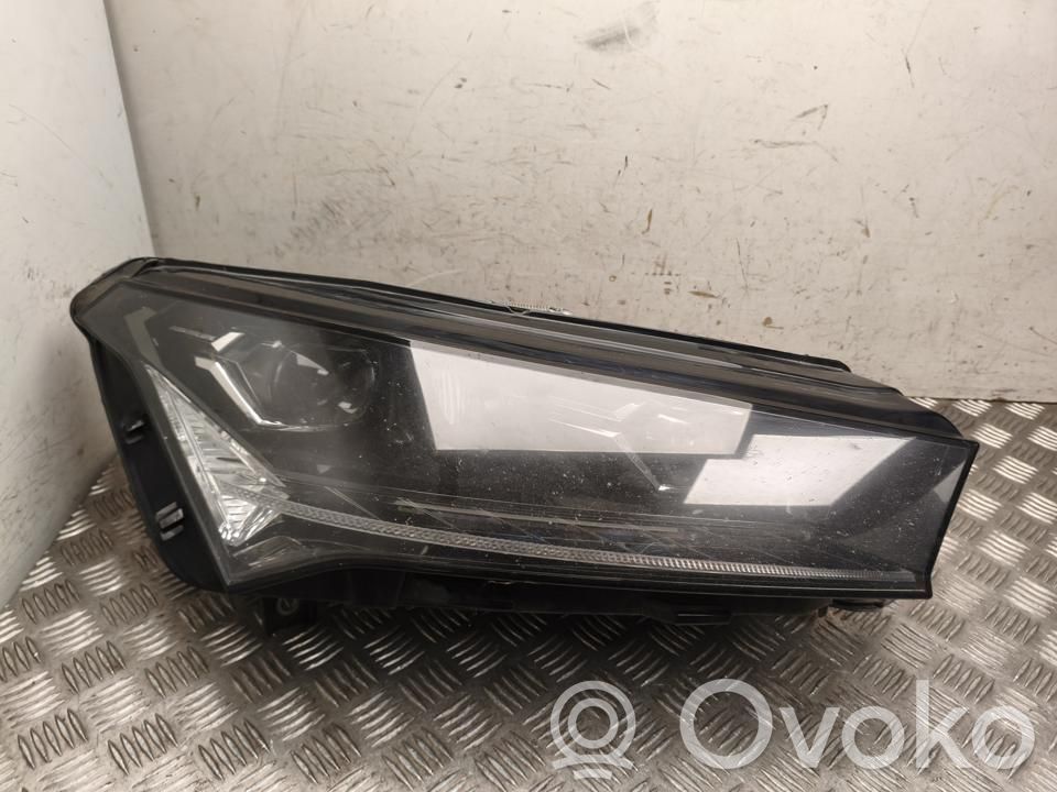 Skoda Enyaq iV Phare frontale