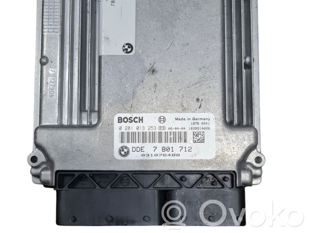BMW 7 E65 E66 Engine control unit/module 