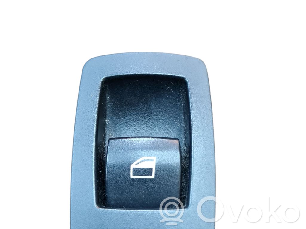 Electric window control switch   6945874