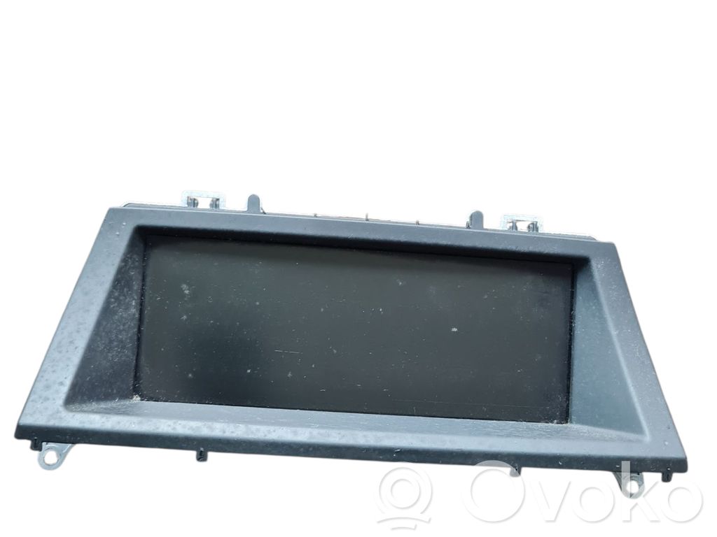 Screen/display/small screen   1313836