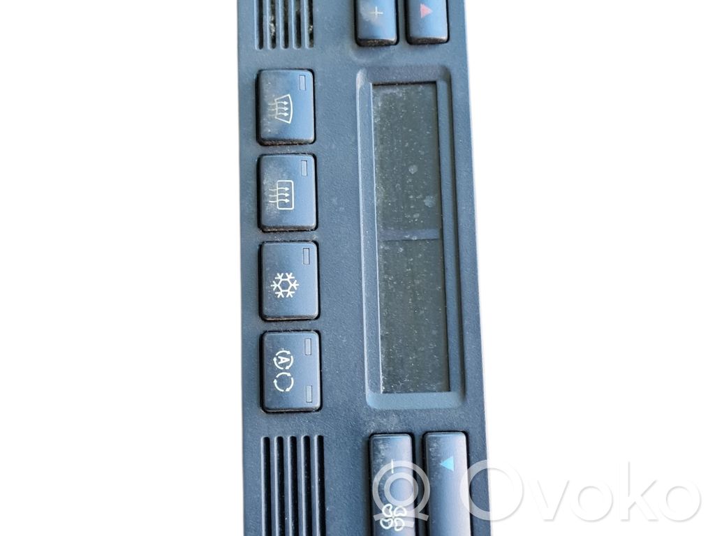 BMW 7 E38 Climate control unit 