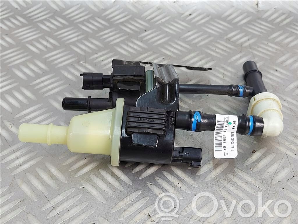 Válvula de vacío (Usadas)   LX689E817EB