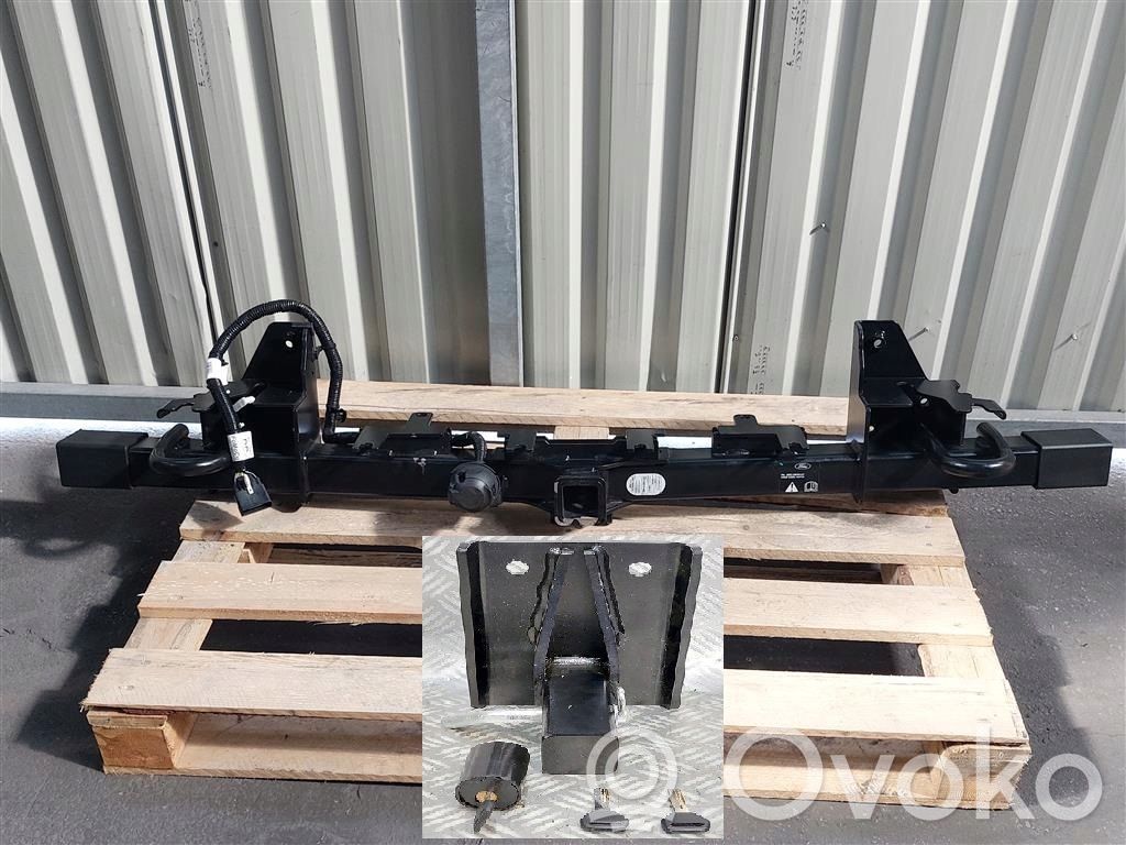 Tow bar set   JB3C19D520CC
