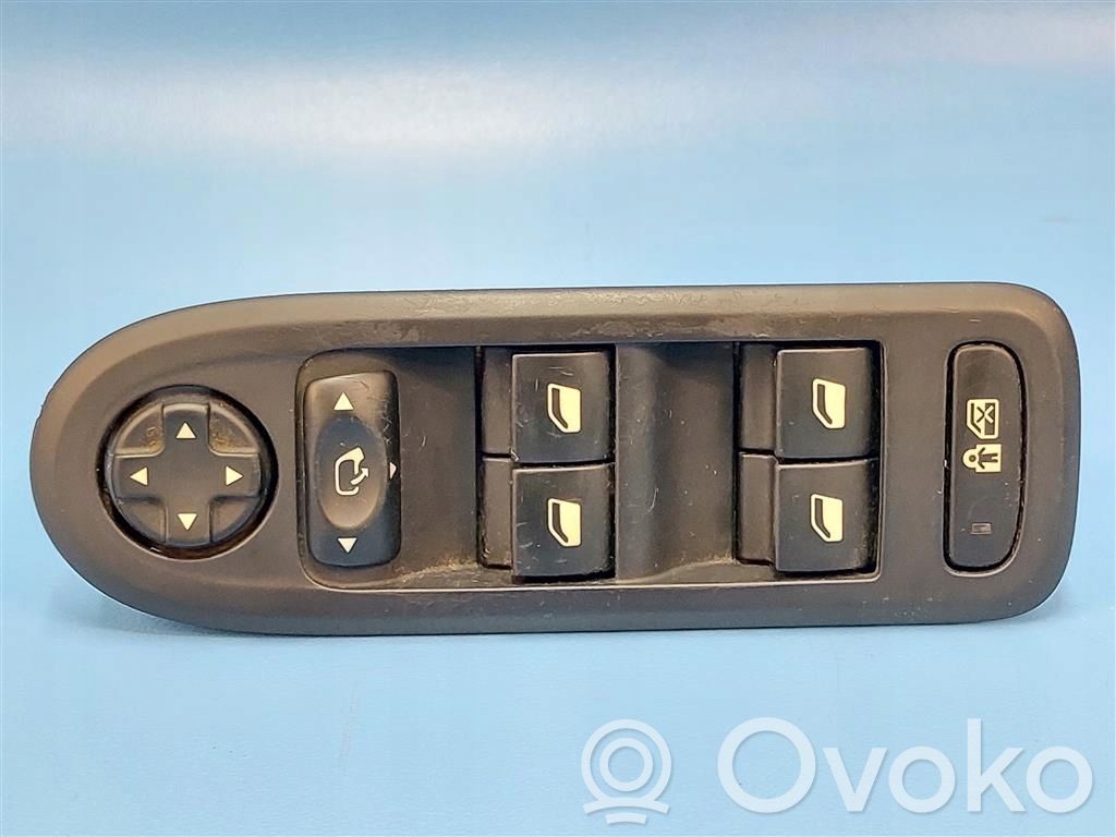 Citroen C5 Quarter vent window switch 