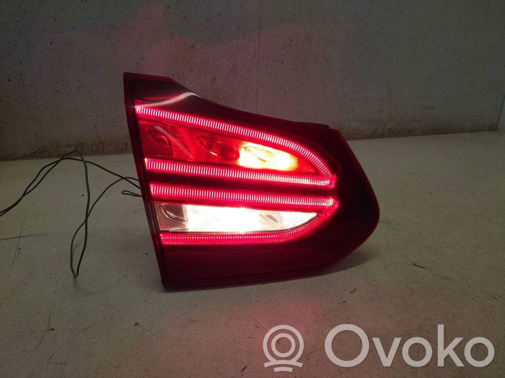 Mercedes-Benz C W205 Lampy tylnej klapy bagażnika 