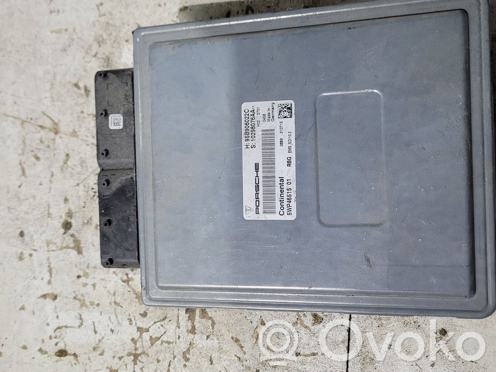 Porsche Macan (95B) Engine control unit/module 