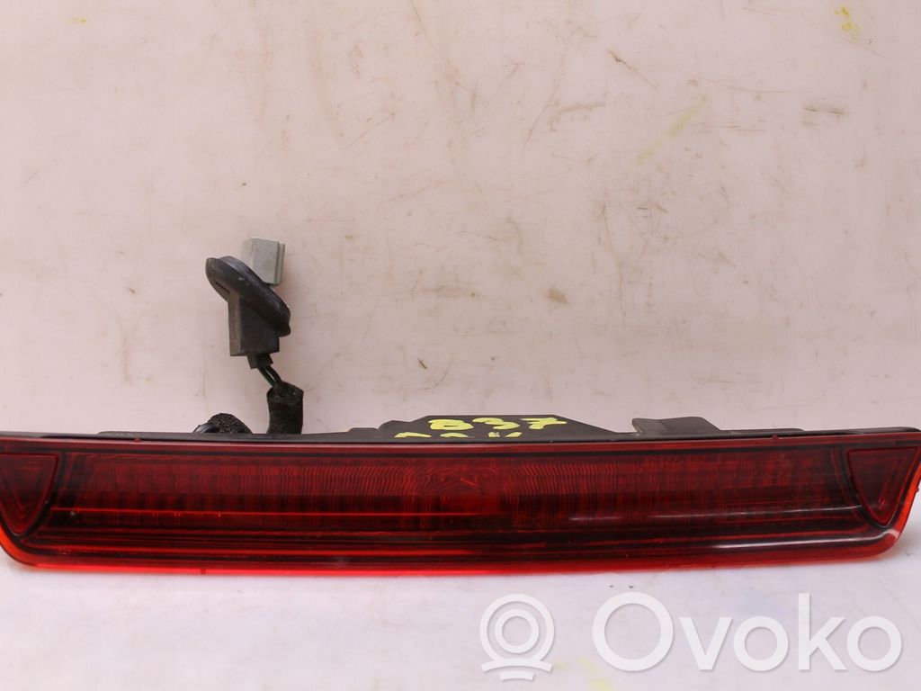 Honda FR-V Luz de freno adicional/tercera 