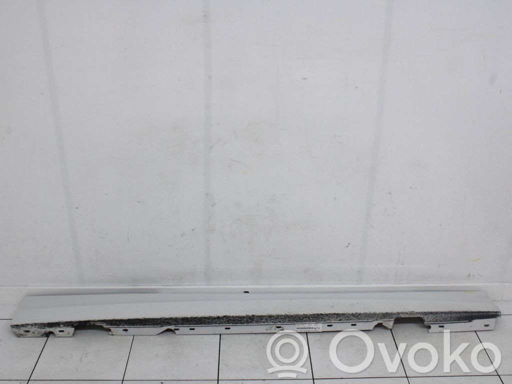 BMW 1 E82 E88 Sill 