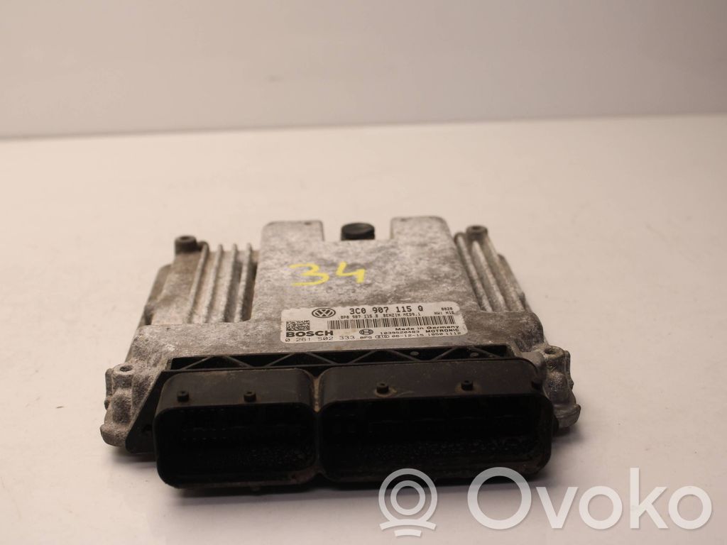 Volkswagen PASSAT B6 Engine control unit/module 