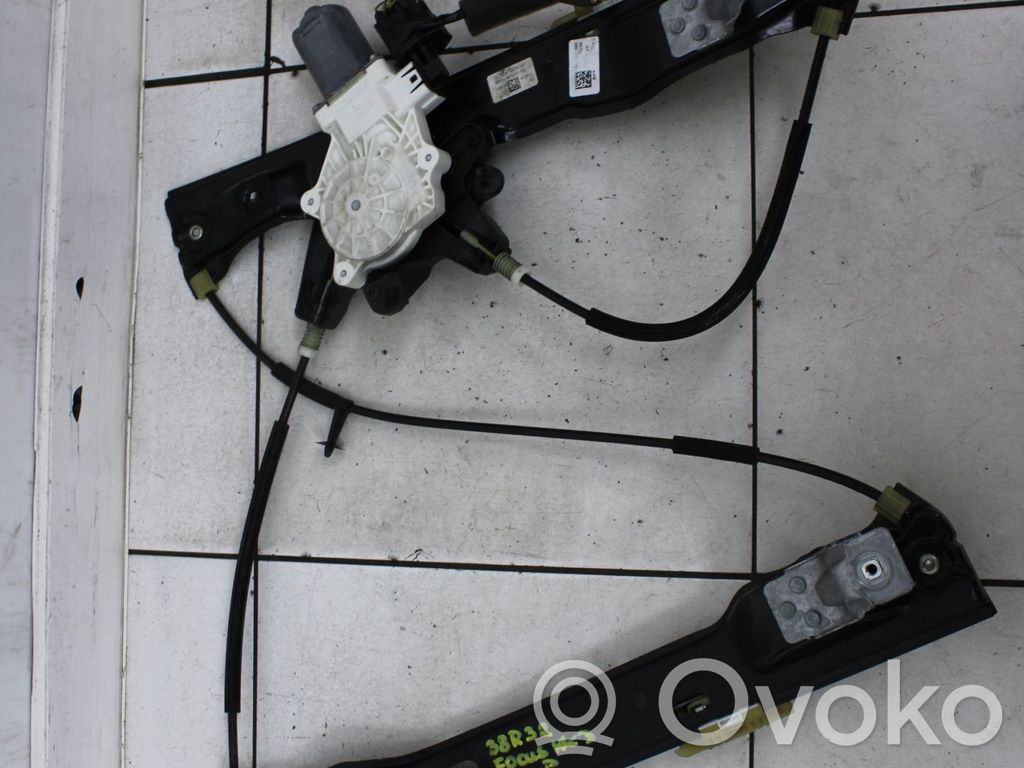 Ford Focus Regulador de puerta delantera con motor 