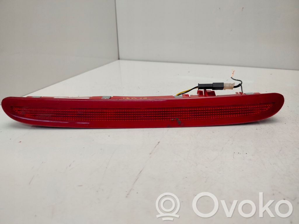 Opel Astra J Third/center stoplight 
