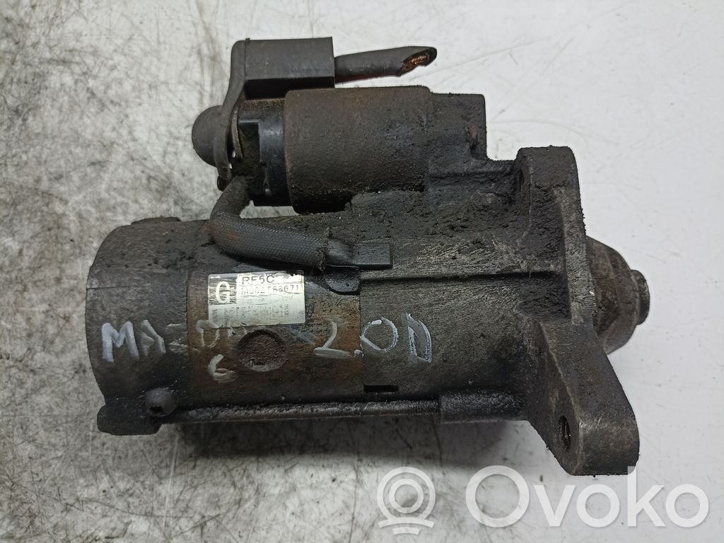 Motor de arranque   M002T88671