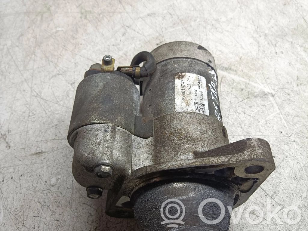 Opel Astra J Starter motor 