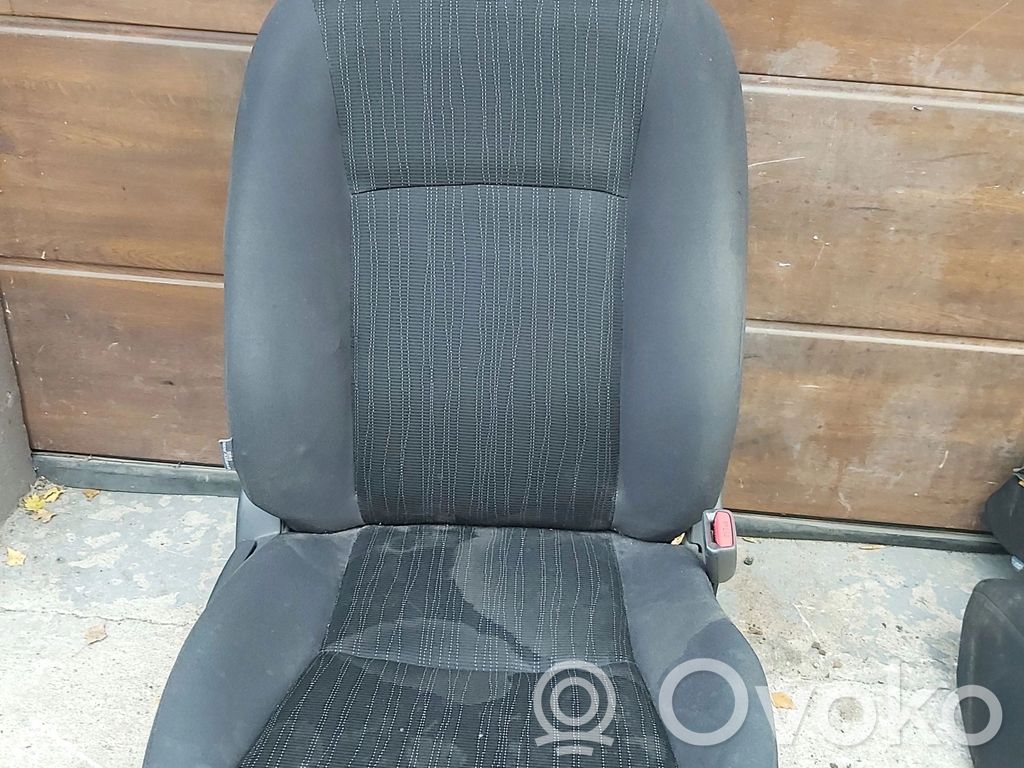 Seat set   E15FOTELPRAWY