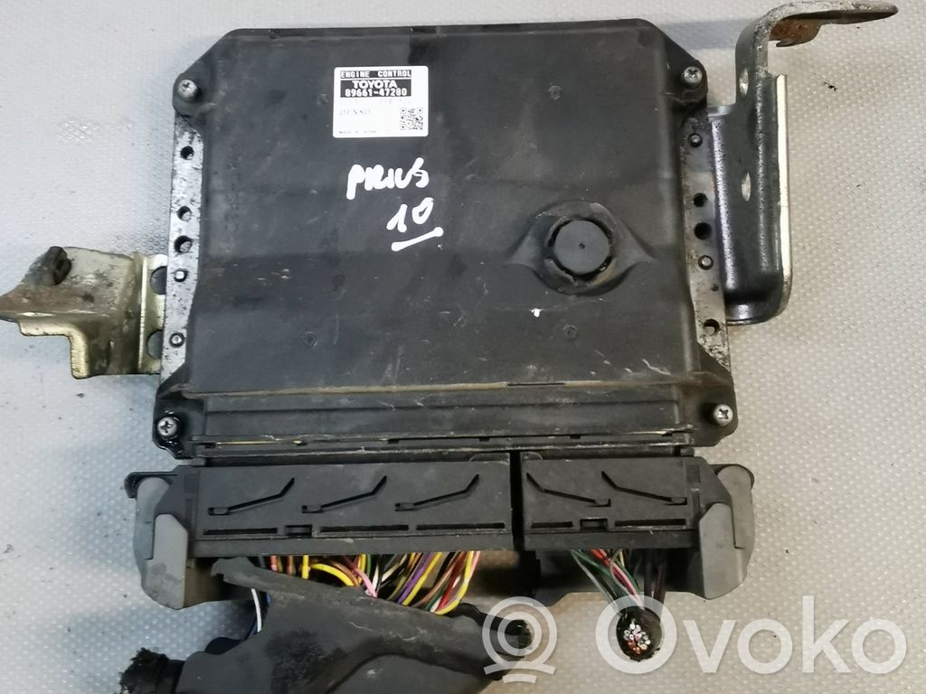 Toyota Prius (XW30) Engine control unit/module 