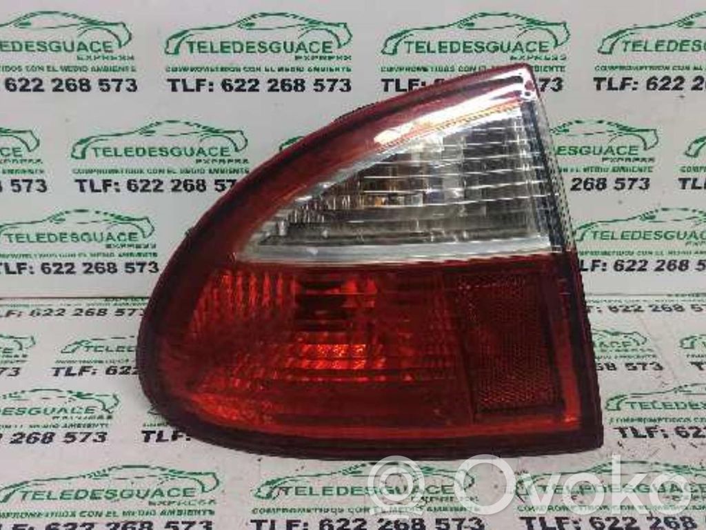 Seat Leon (1M) Aizmugurējais lukturis virsbūvē 