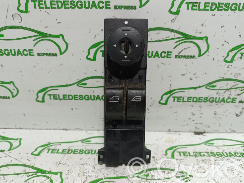 Electric window control switch   03168080