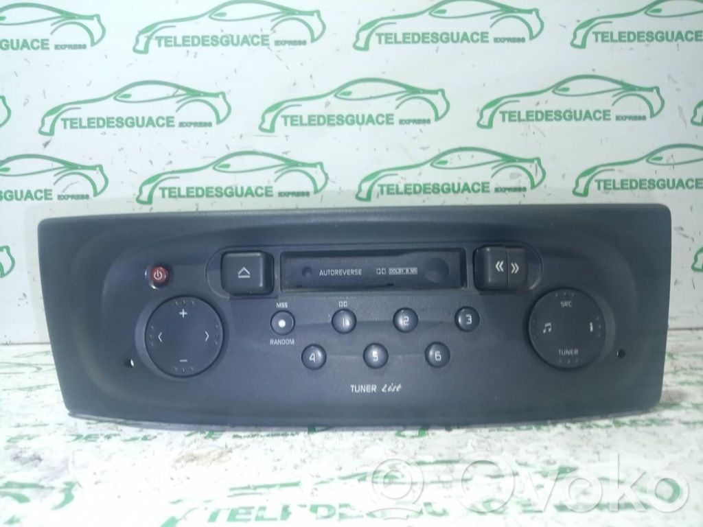 Renault Megane II Unité principale radio / CD / DVD / GPS 