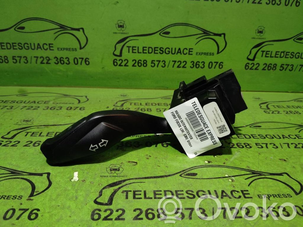Commodo, commande essuie-glace/phare   AV6T13335AB