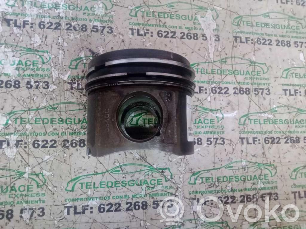 Piston   0840C