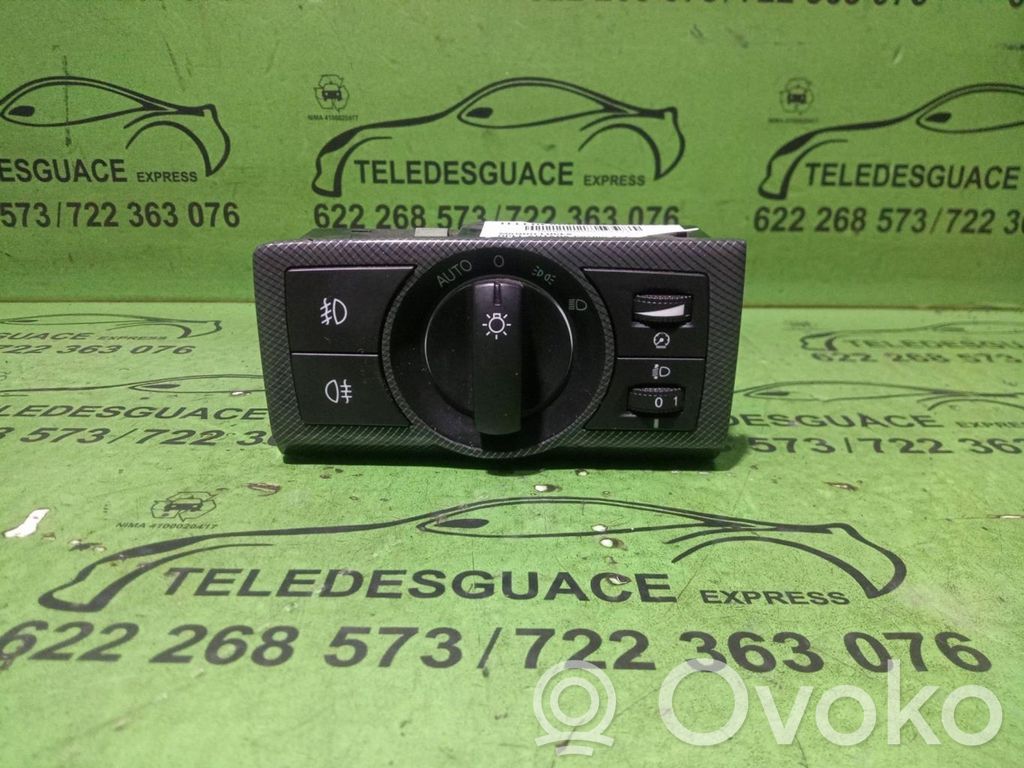 Lichtschalter   20988679
