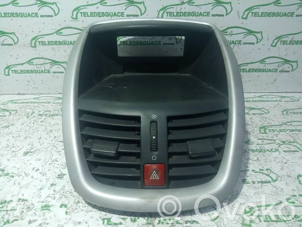 Peugeot 207 Dash center air vent grill 