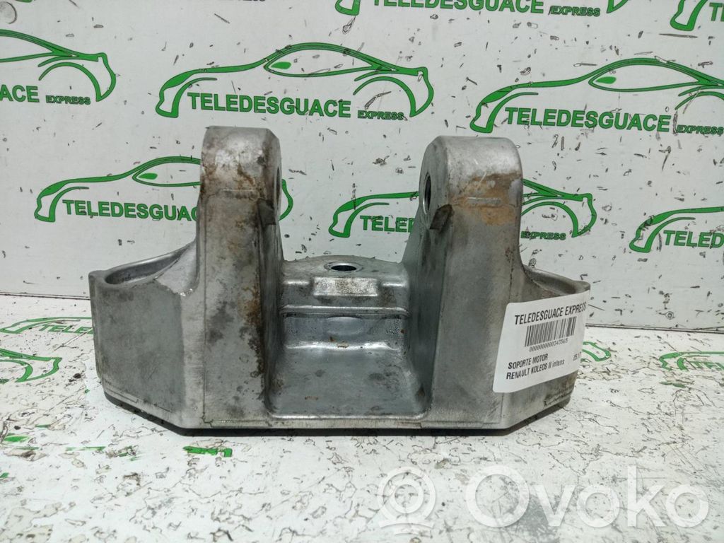 Engine mount bracket   038172