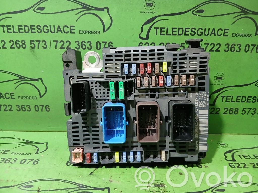 Citroen C4 I Módulo de fusible 