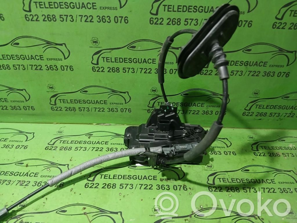 Ford Focus Aizmugurē slēdzene 