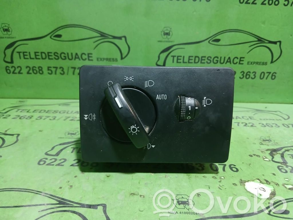 Ford Focus Interrupteur d’éclairage 