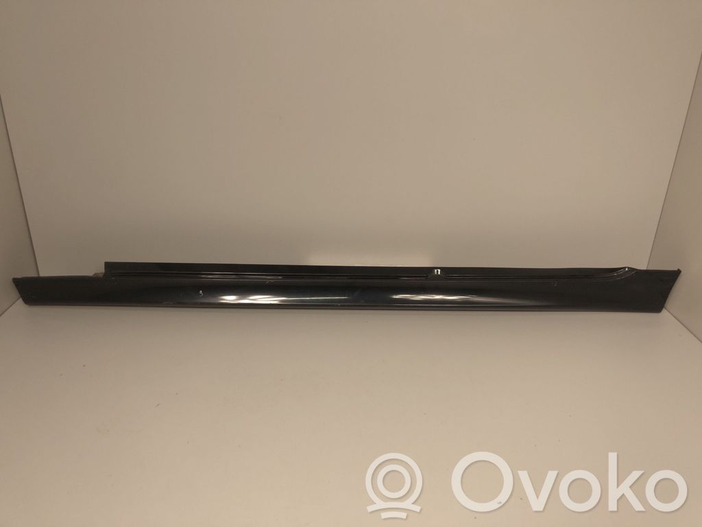 BMW 5 E60 E61 Próg 