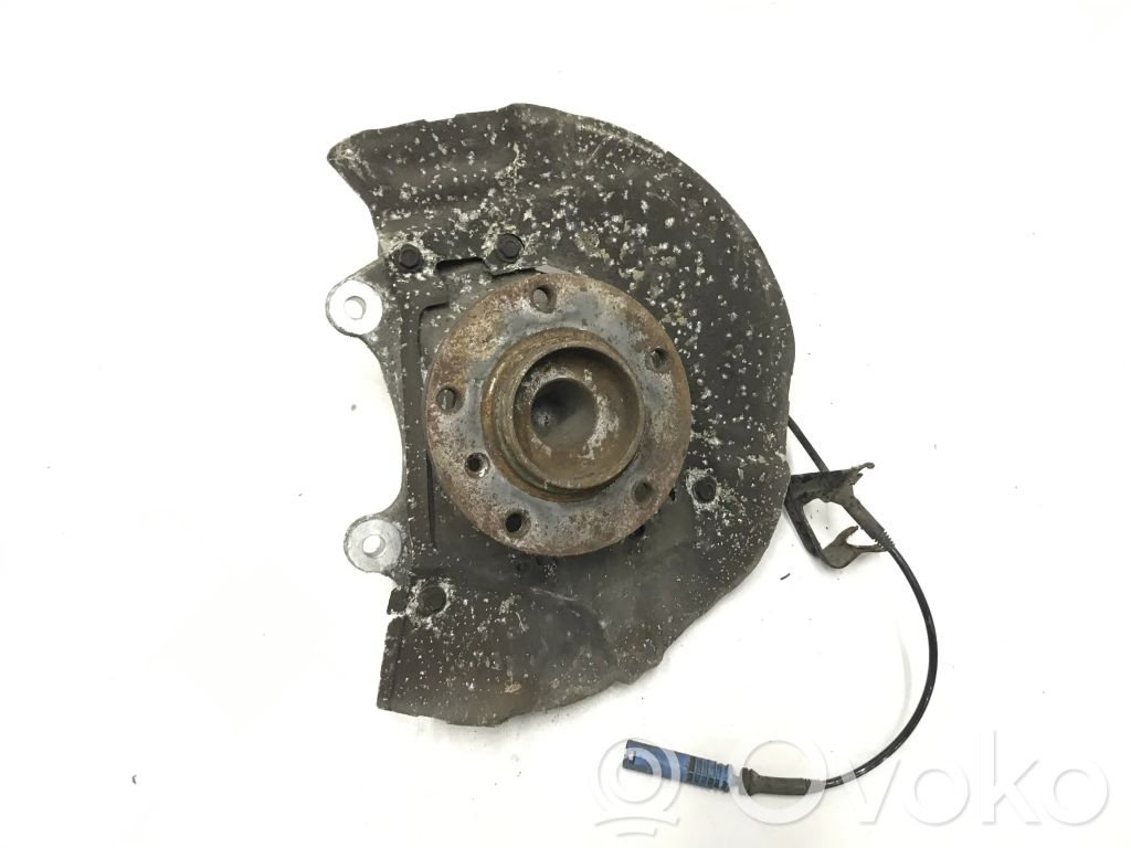 BMW 5 E60 E61 Front wheel hub 