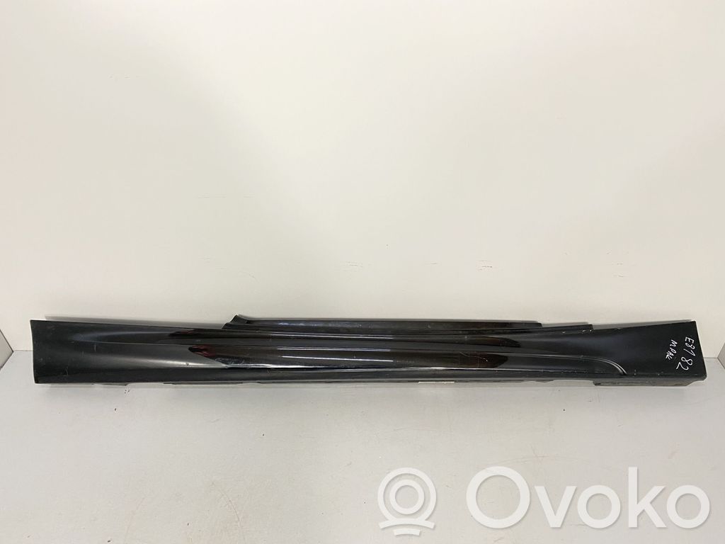 BMW 1 E81 E87 Sill 