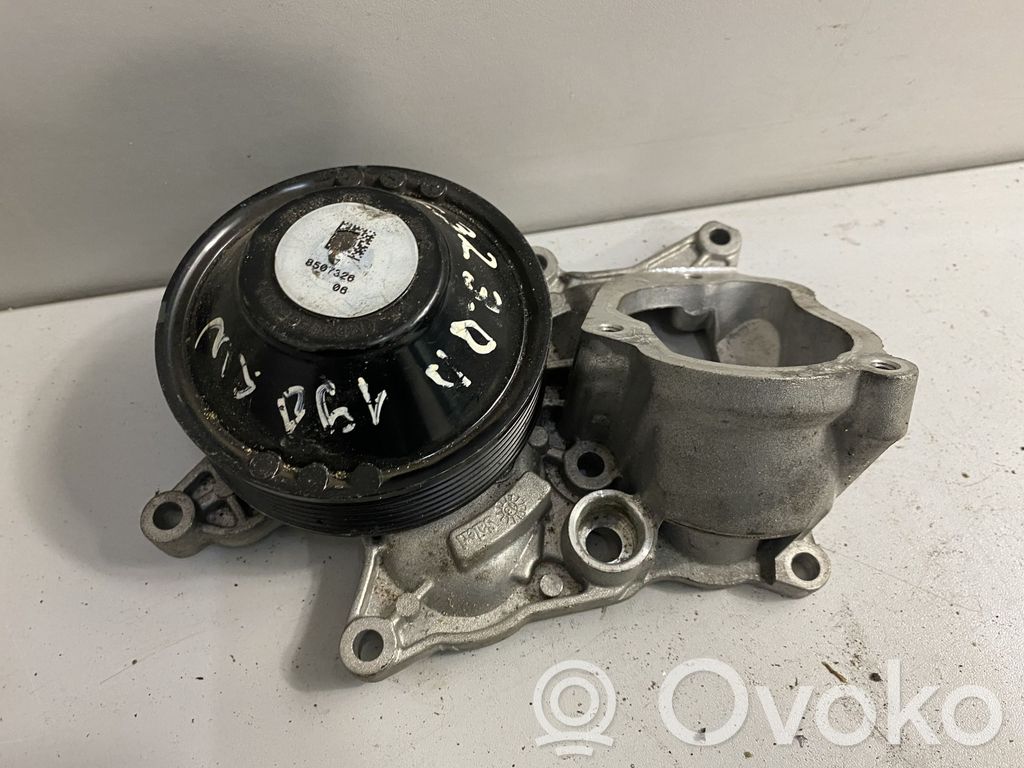 BMW 4 F32 F33 Pompa wody 