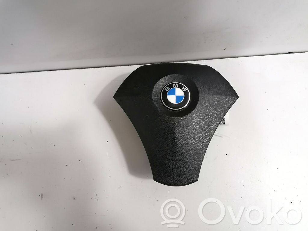 BMW 5 E60 E61 Vairo oro pagalvė 
