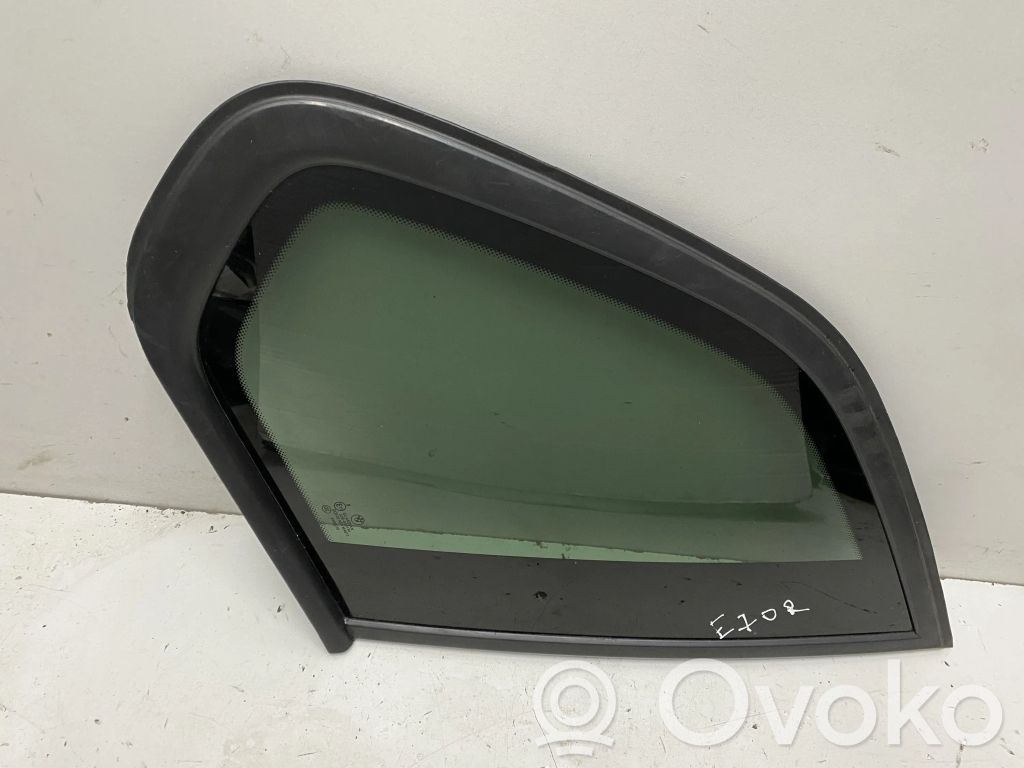 BMW X5 E70 Ventanilla de ventilación de la puerta trasera 