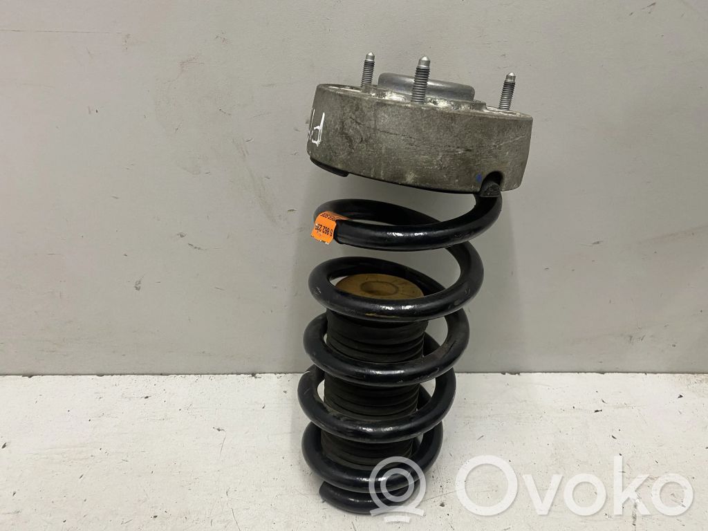 BMW X5 F15 Sprężyna przednia 