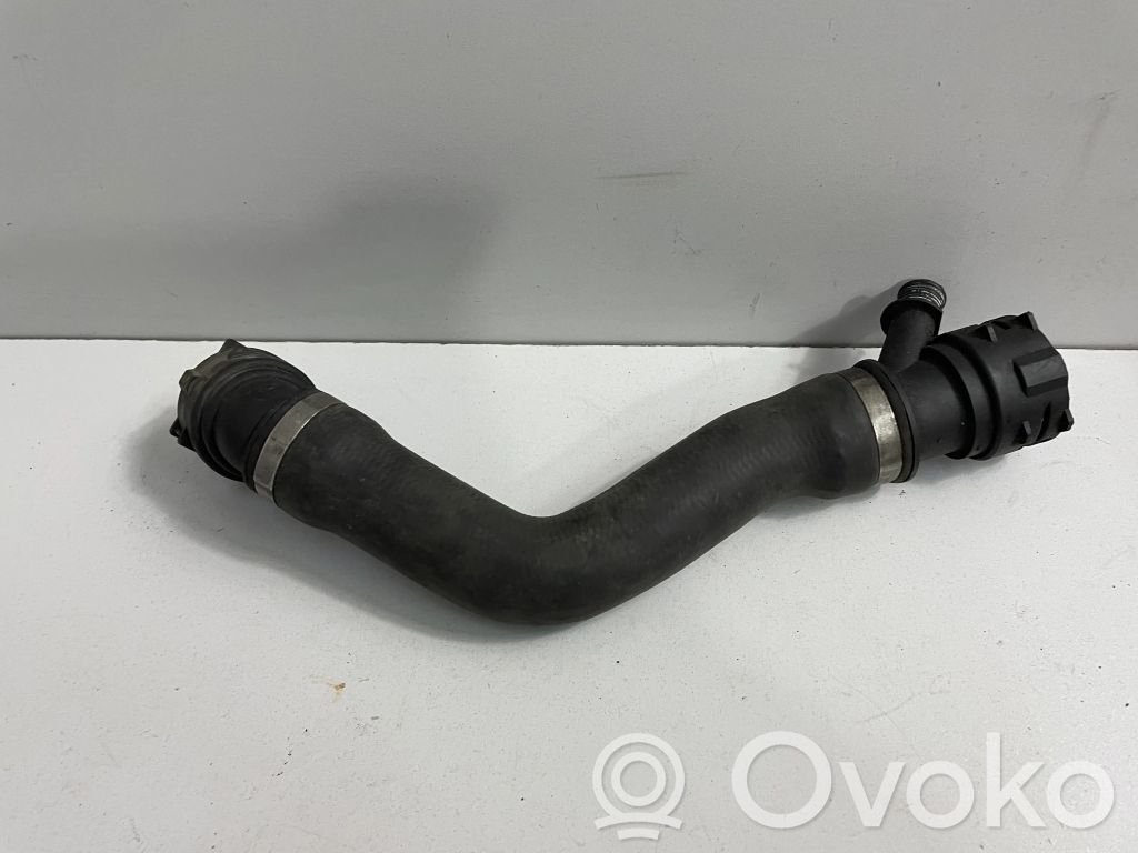 BMW 5 E60 E61 Engine coolant pipe/hose 