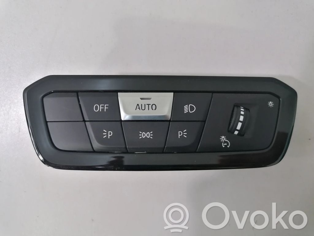 BMW 3 G20 G21 Light switch 