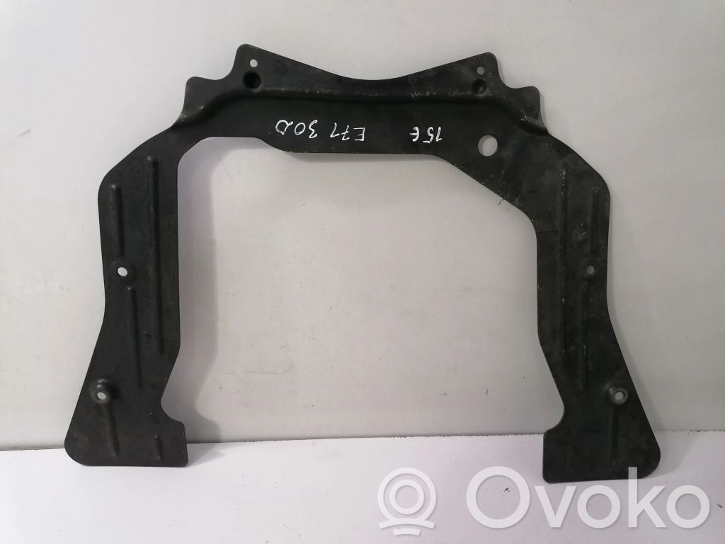 BMW X6 E71 Engine splash shield/under tray 