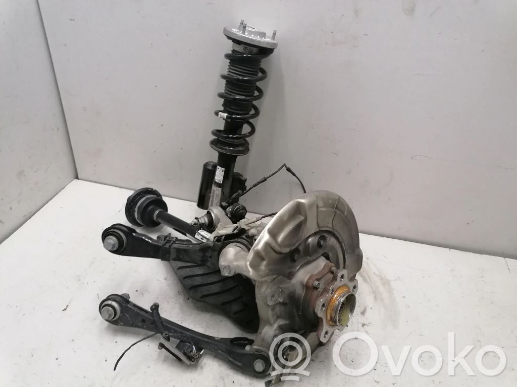 BMW 8 G14 Zawieszenie tylne / Komplet 