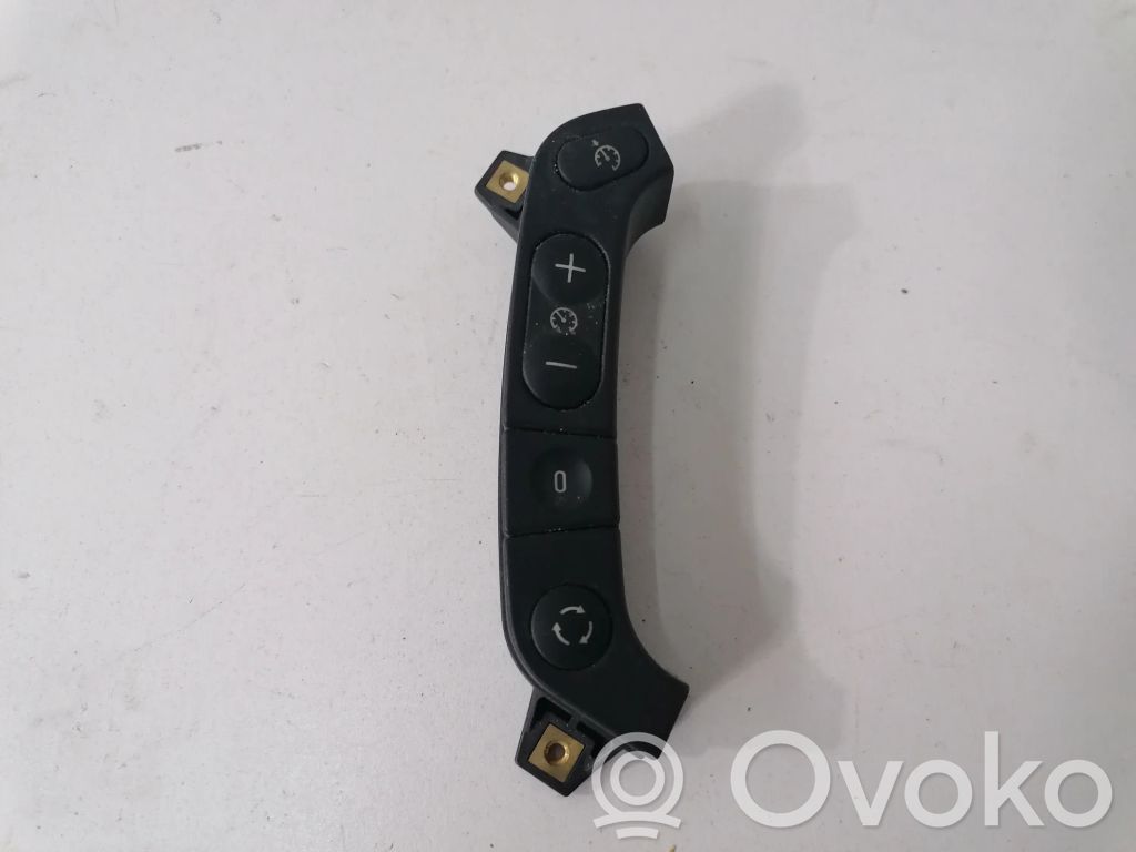 BMW 5 E39 Steering wheel buttons/switches 