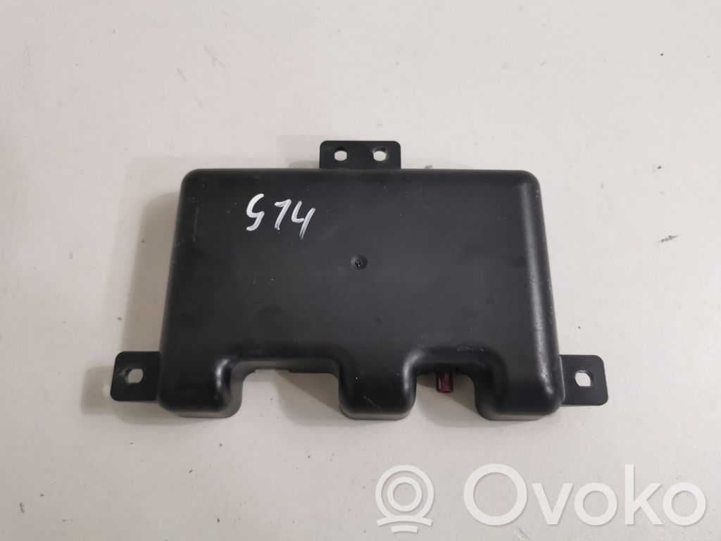BMW 8 G14 Antennenverstärker Signalverstärker 