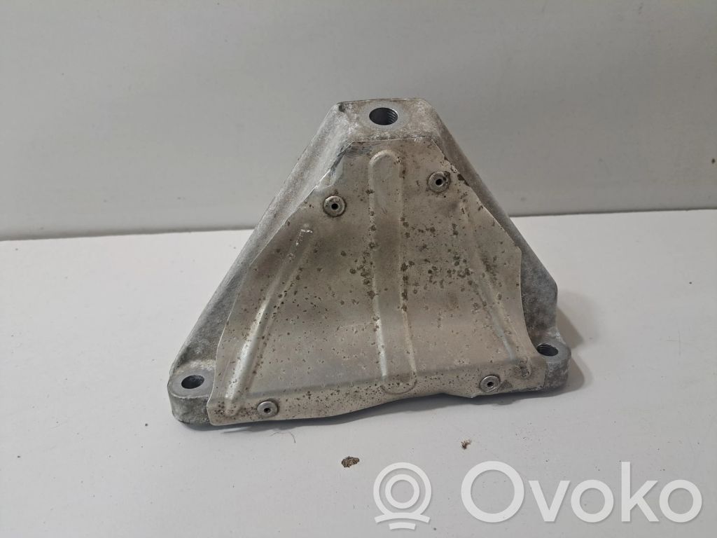 BMW 6 F12 F13 Łapa / Mocowanie silnika 