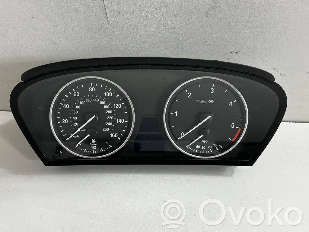 BMW X5 E70 Speedometer (instrument cluster) 