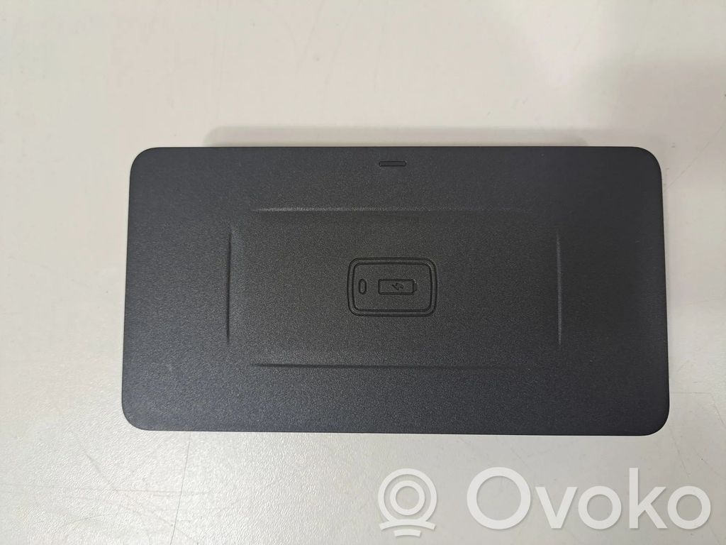 BMW i4 Modul încărcare wireless 